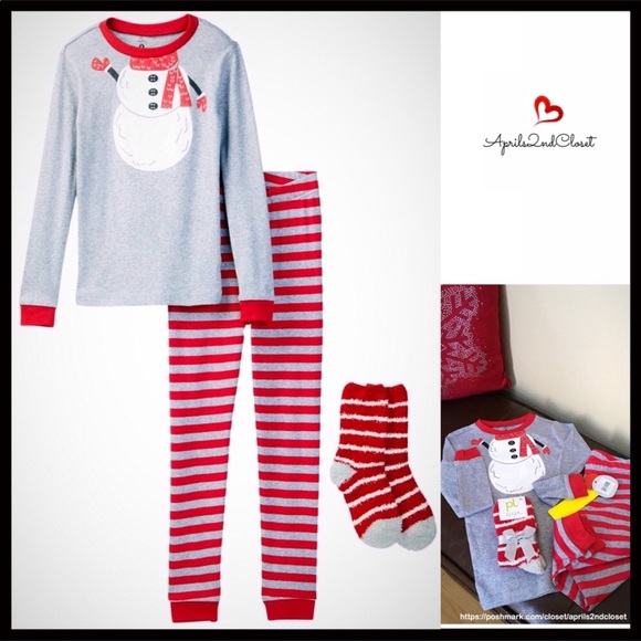 COZY WINTER PAJAMAS PJS KNIT SLIPPER SOCKS COMFY SLEEPWEAR HOLIDAY TOP A2C - Picture 4 of 7